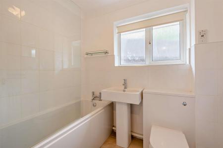 8698831-interior24-800.jpg