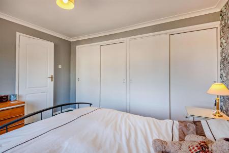 8699186-interior02-800.jpg