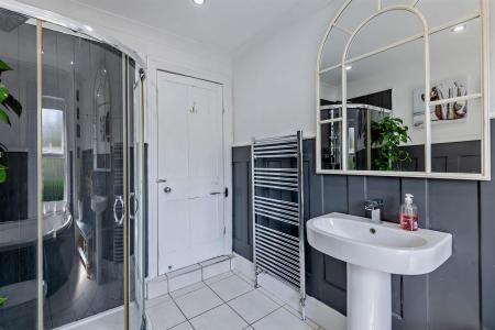 8660018-interior18-800.jpg