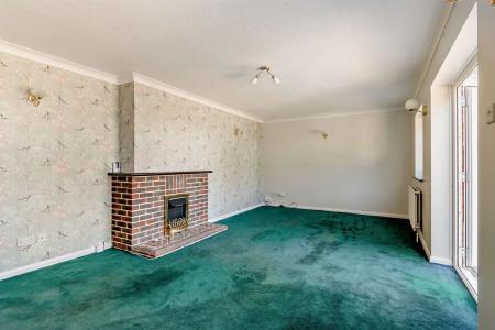 8703319-interior01-800.jpg