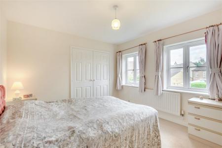 8520324-interior09.jpg