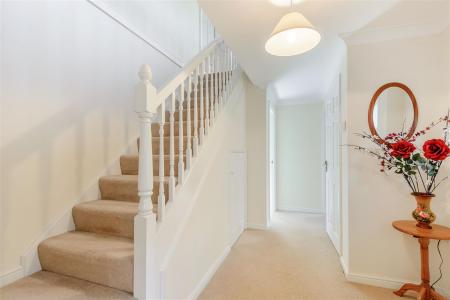 8520324-interior08.jpg