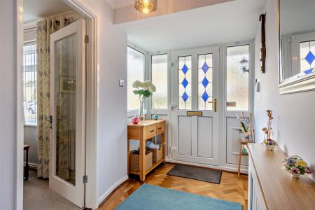 8703719-interior17-800.jpg