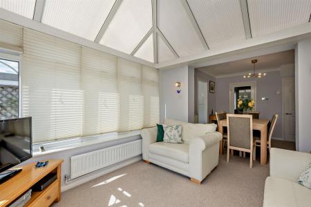 8703719-interior08-800.jpg