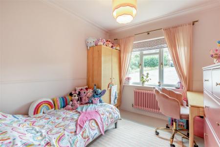 8703859-interior02.jpg