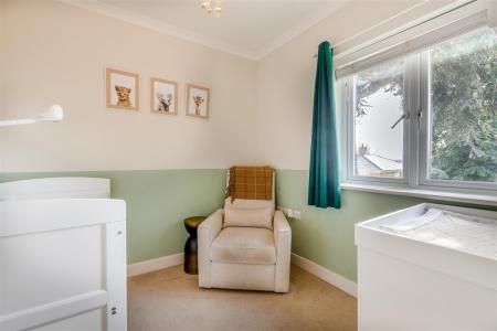 8705781-interior34.jpg