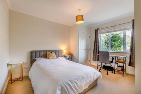 8705781-interior36.jpg