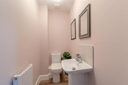 8652976-interior07.jpg