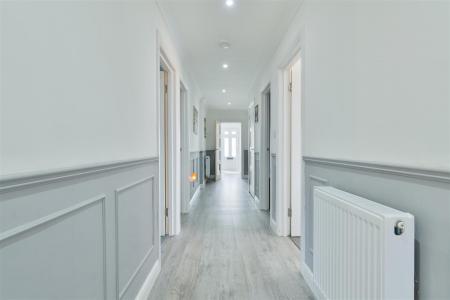 Hallway.jpg