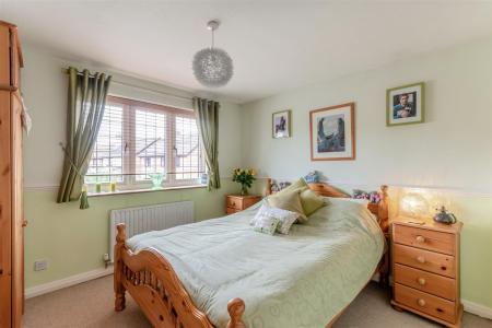8657719-interior08.jpg