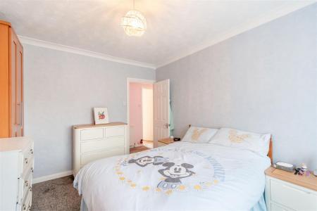 8657953-interior12.jpg