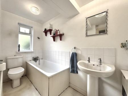 Downstairs Bathroom.jpg