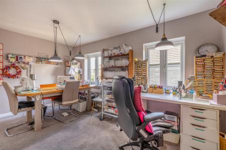 8662998-interior20.jpg