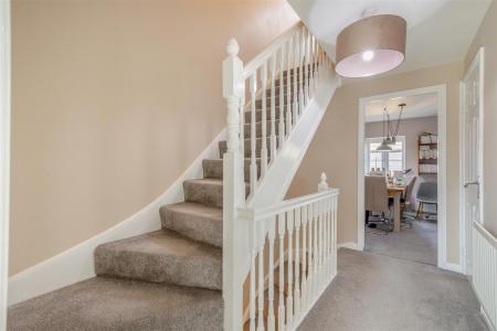 8662998-interior26.jpg