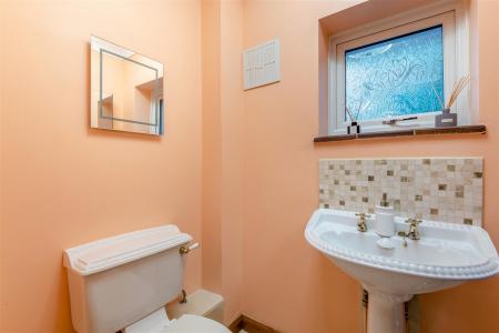8664327-interior12.jpg