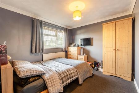 8682876-interior19.jpg