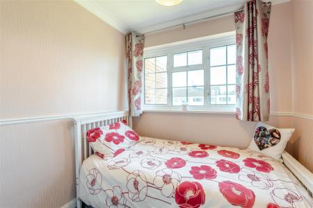 8687430-interior13.jpg