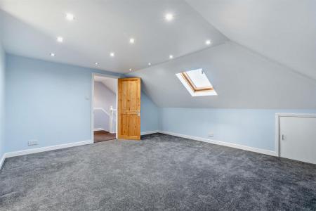 8588881-interior21-800.jpg