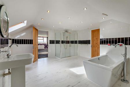 8588881-interior19-800.jpg