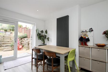 Dining Room.jpg