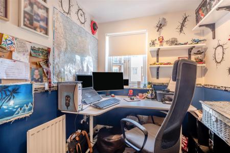 8694519-interior08.jpg