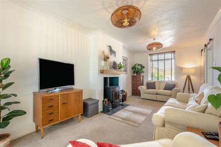 8694112-interior09.jpg