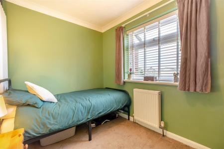 8694112-interior17.jpg