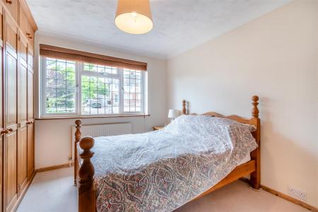 8700618-interior13.jpg