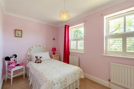 8701061-interior23.jpg