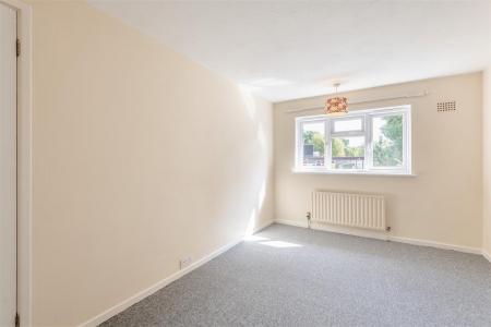 8701809-interior21.jpg