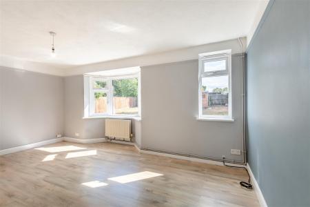 8701809-interior06.jpg