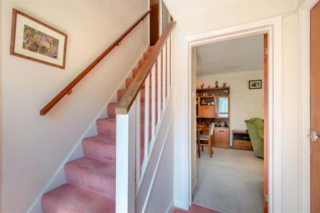 8701766-interior11.jpg