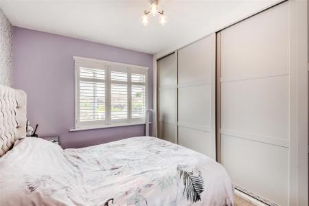 8656984-interior06.jpg