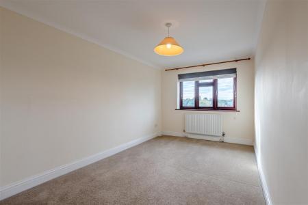 8706820-interior24.jpg