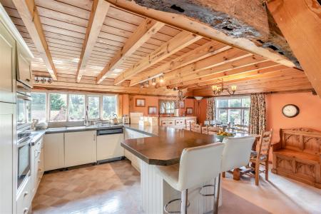 Sitting/Kitchen/Dining Area