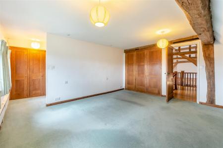 8673777-interior36.jpg
