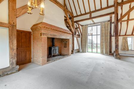 8673777-interior19.jpg