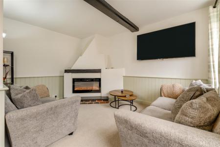 Lounge/Kitchen/Dining Area