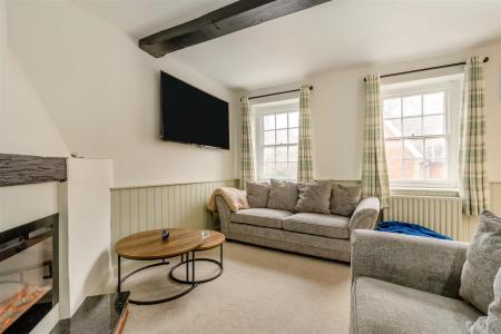 Lounge/Kitchen/Dining Area