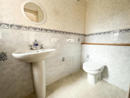 Ground Floor Cloakroom