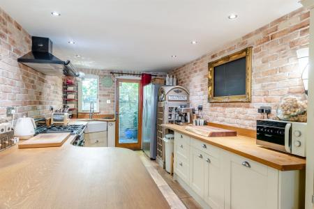 Kitchen/Dining Room