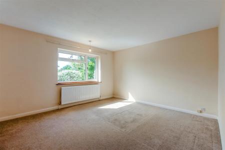 8690525-interior15.jpg