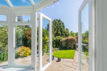 Dining Room/Conservatory