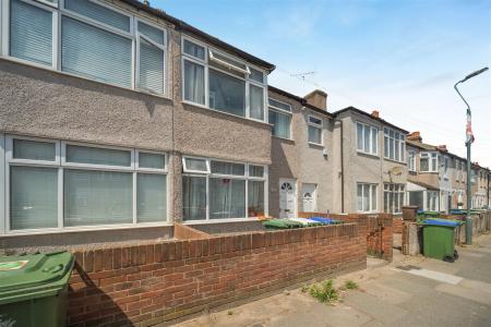 8696452-exterior06.jpg
