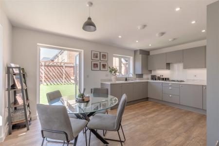 Kitchen/Dining Room
