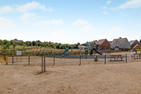 8702171-exterior05.jpg