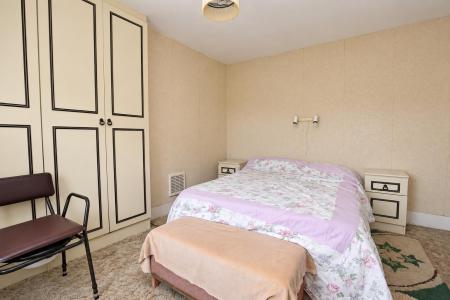 Bedroom to Front