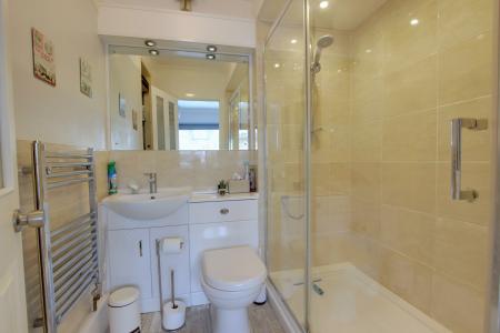 ENSUITE-BEDROOM FIVE