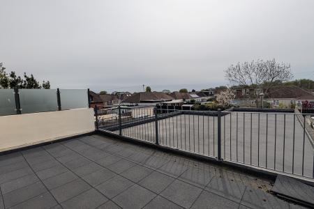 SUN DECK