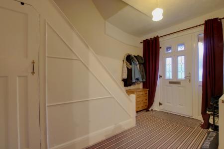 ENTRANCE HALLWAY